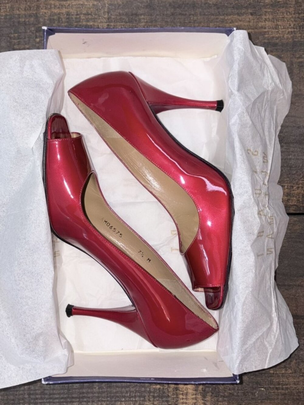 Authentic Stuart Weitzman Red Patent Leather Peep Toe Stiletto Heels 7.5 In Box
